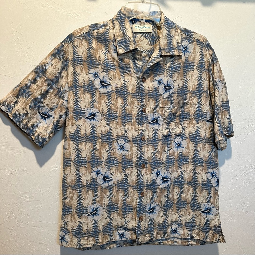 Caribbean Pure Silk Men’s Shirt Short Sleeve Hawaiian Floral Blue